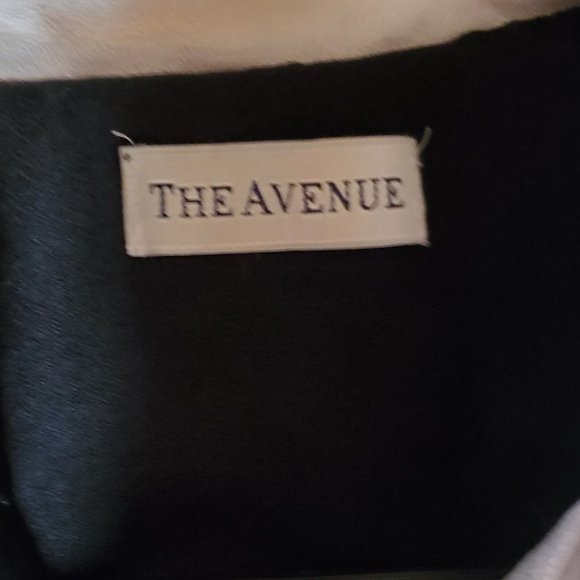 The Avenue Vintage Black Jacket with Lace Sleeves and Cuffs, Size Approx 2x Fair - Picture 6 of 10